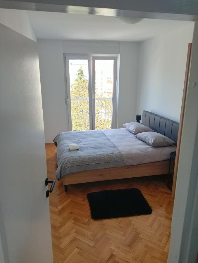 Apartman Luna 자다르 외부 사진
