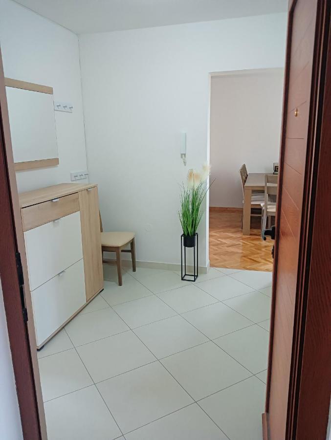 Apartman Luna 자다르 외부 사진