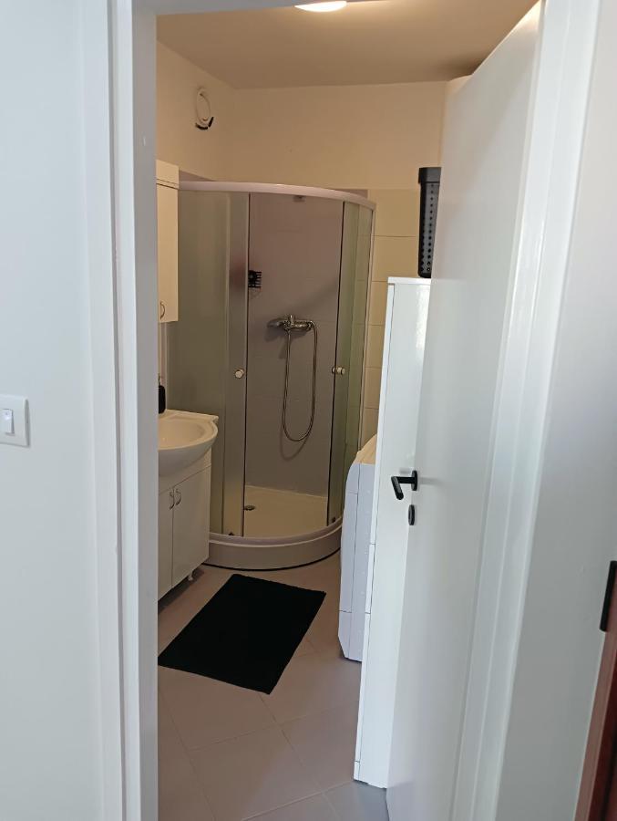 Apartman Luna 자다르 외부 사진