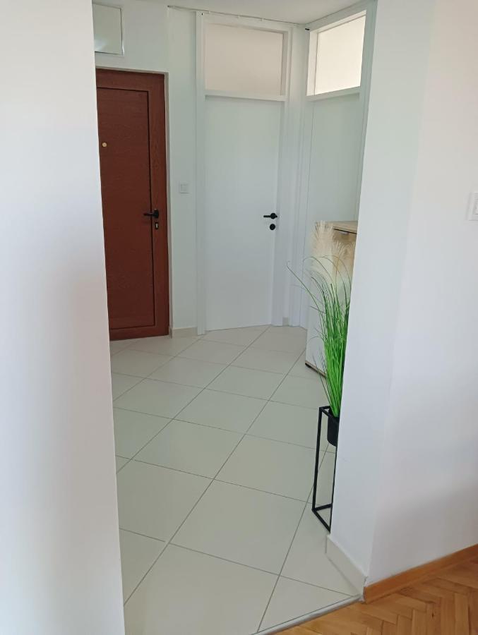 Apartman Luna 자다르 외부 사진