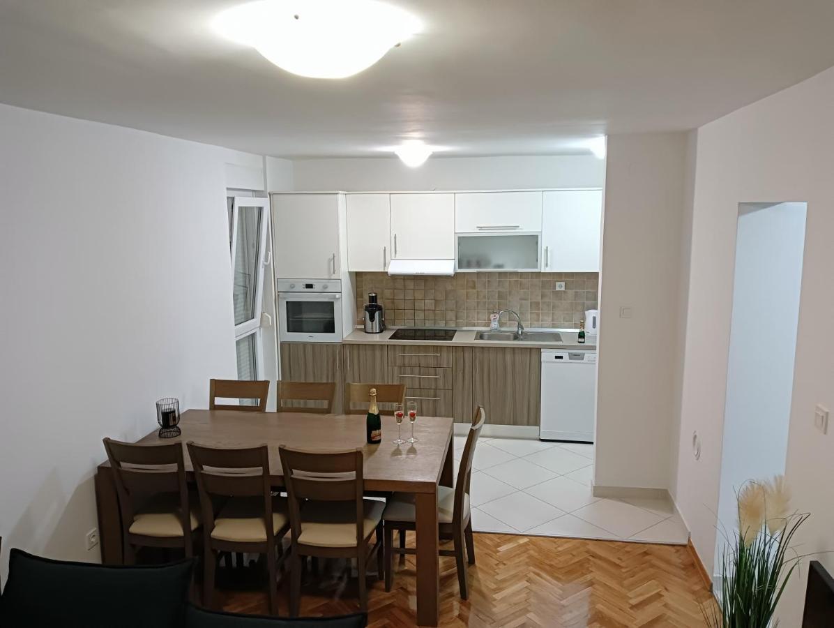 Apartman Luna 자다르 외부 사진