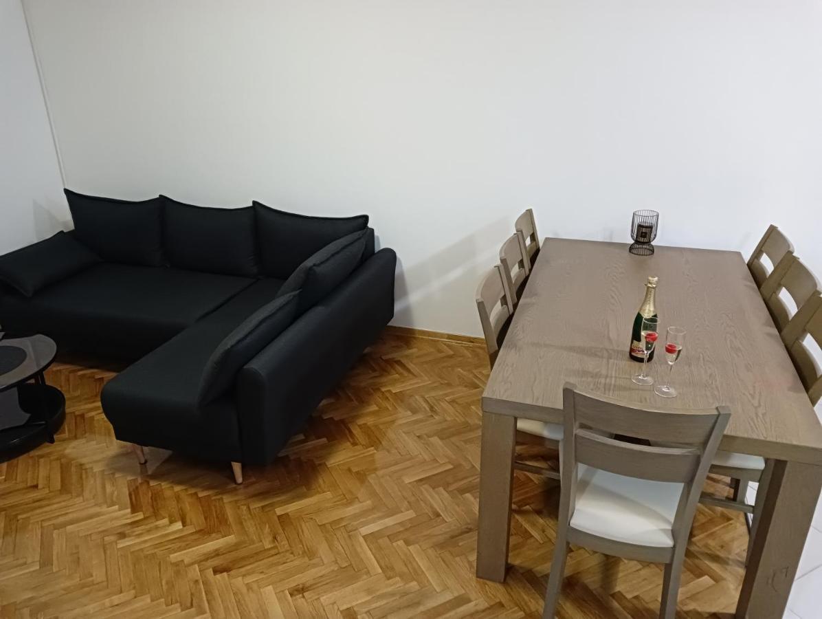 Apartman Luna 자다르 외부 사진